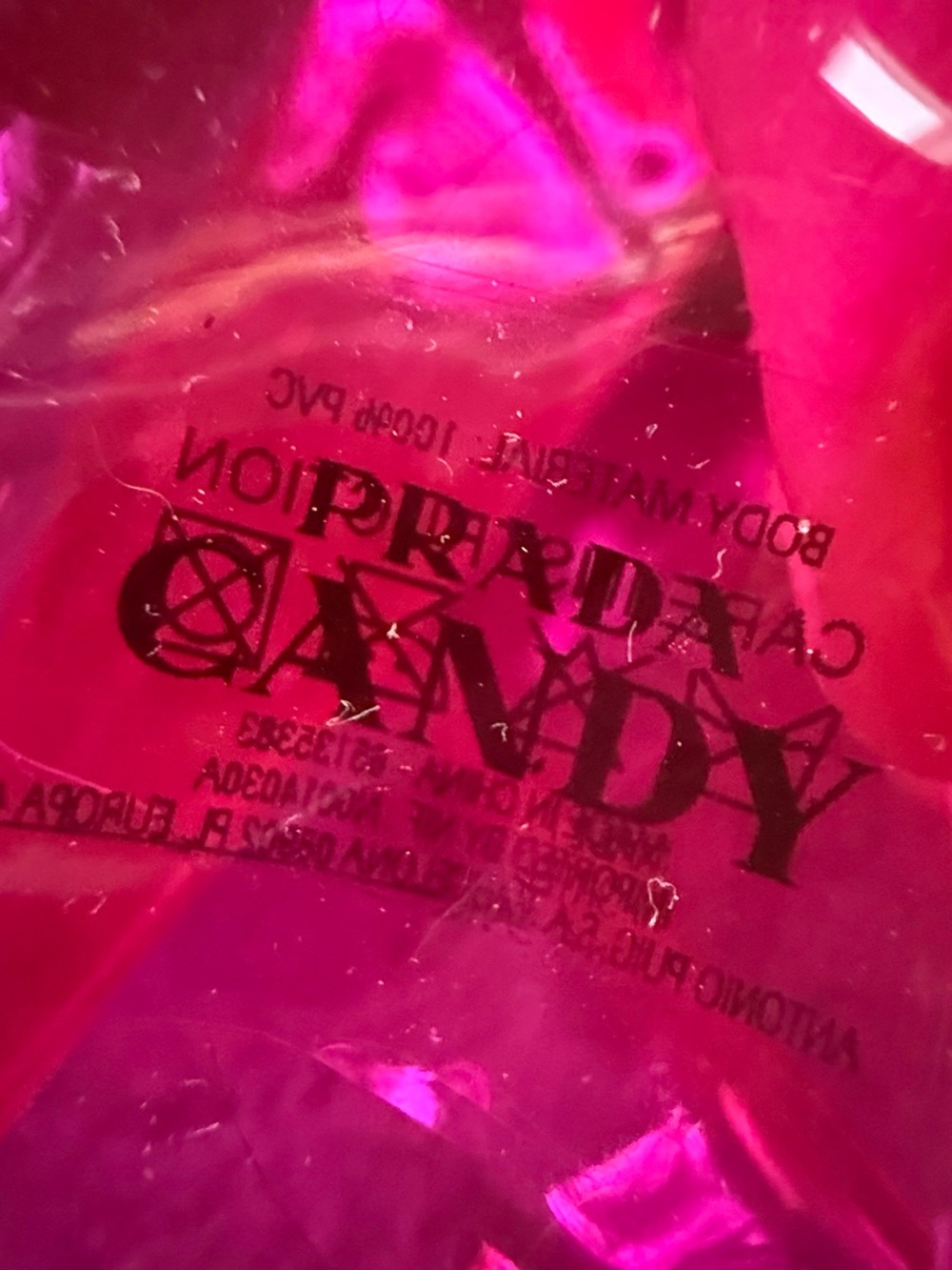 Prada Candy Women’s Bath & Body Set - Hot Pink - Picture 11 of 11